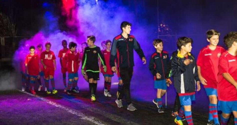como llegar a la escuela estoico en sant cugat de la pena blaugrana